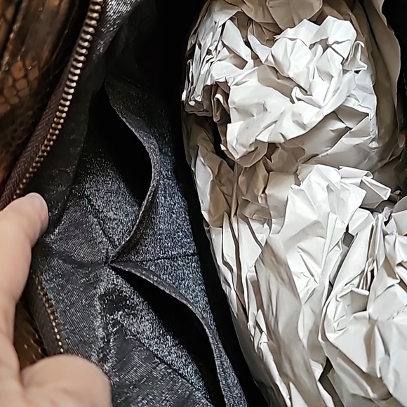 Donald Pliner copper colored leather bag - Picture 8 of 13